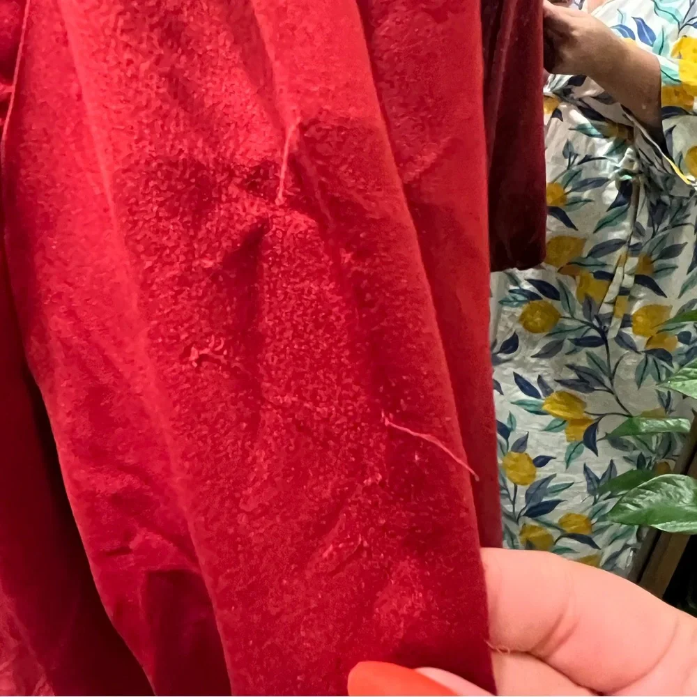 Silky Red Collared ELOQUII Bodysuit - Picture 6 of 9